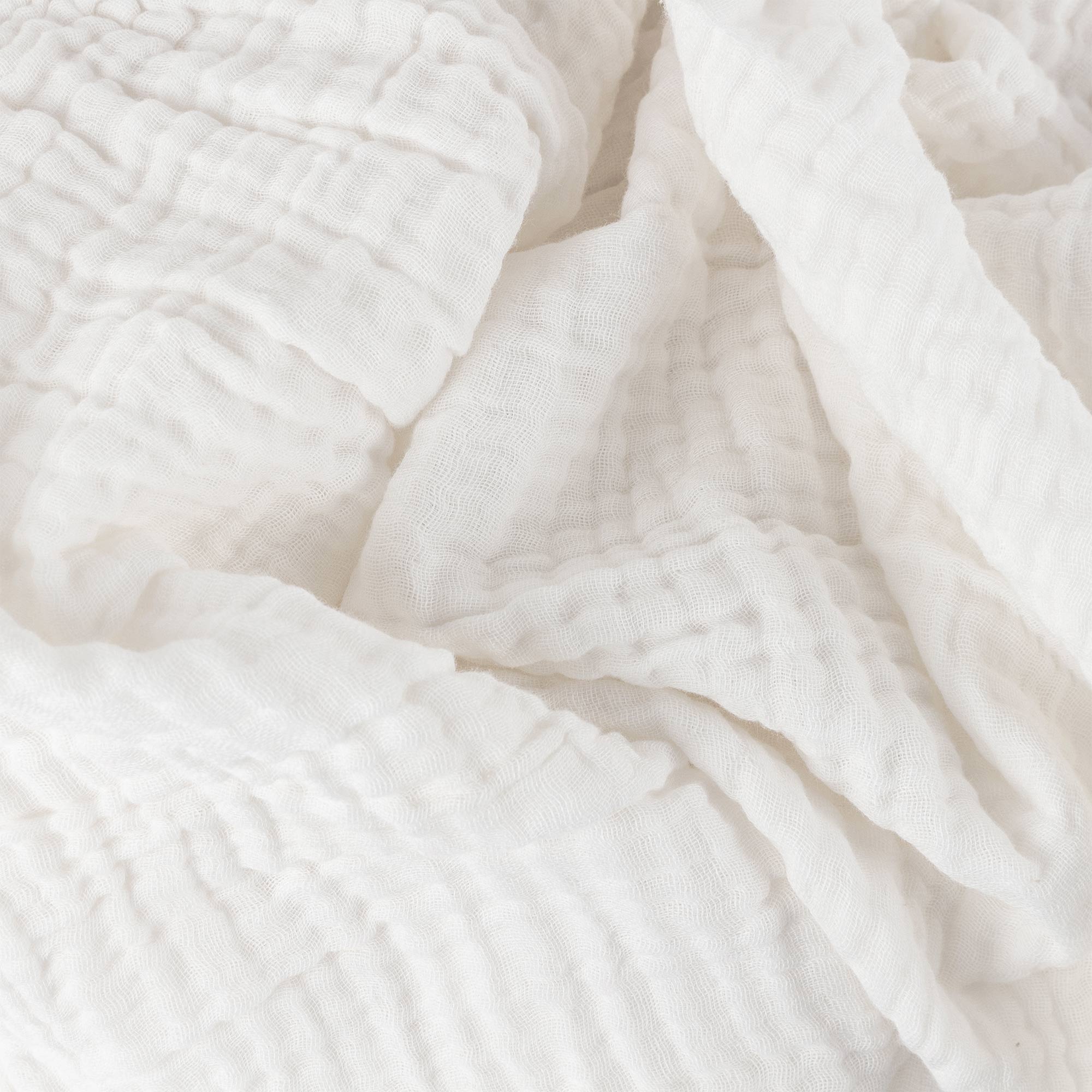 Crinkle Throw in White