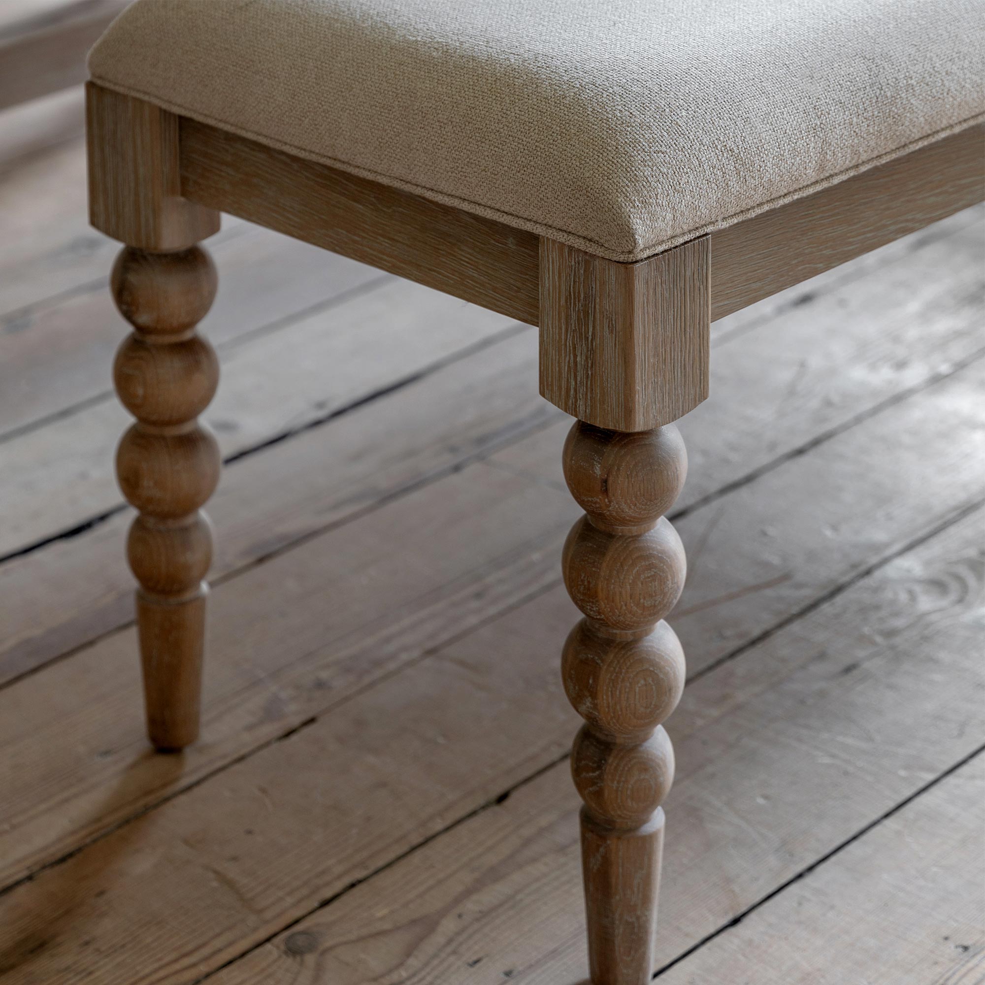 Bobbin Upholstered Bench