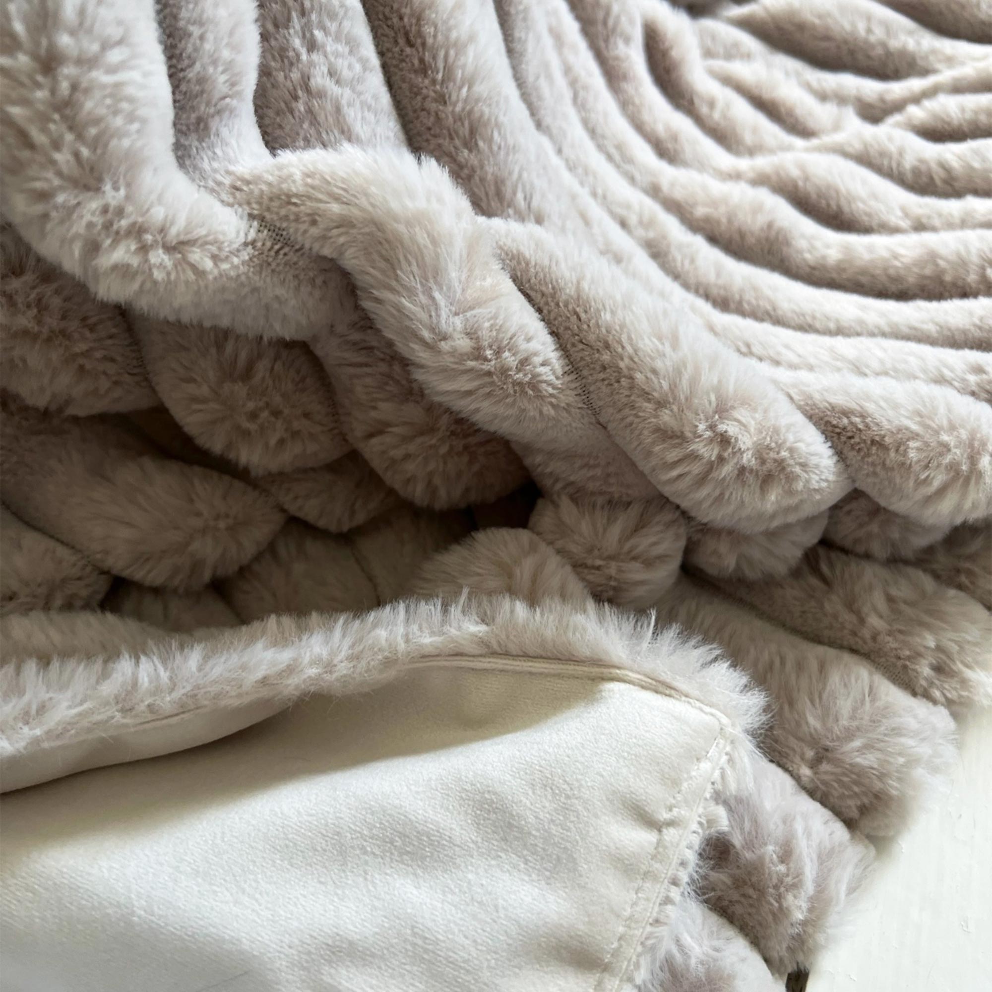 Oatmeal Faux Fur Blanket