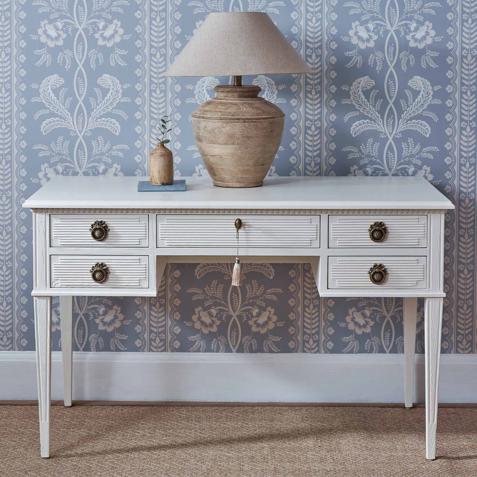 Gustavian White Dressing Table