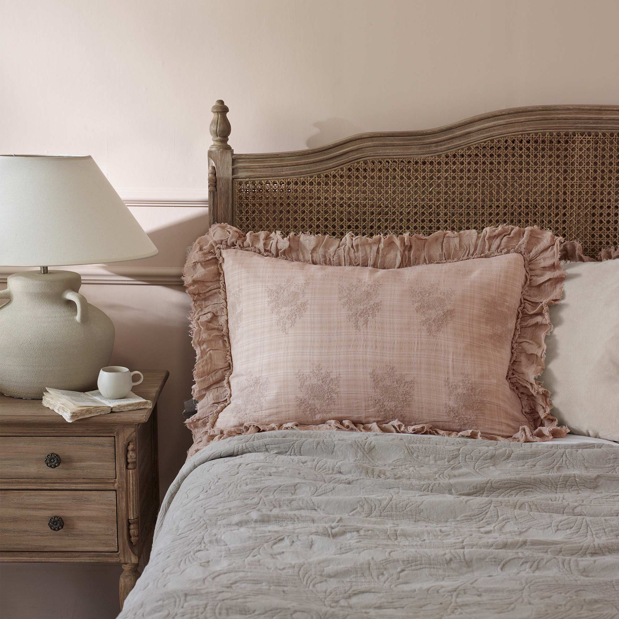 La Belle Époque Blush Cushion Cover, Grande
