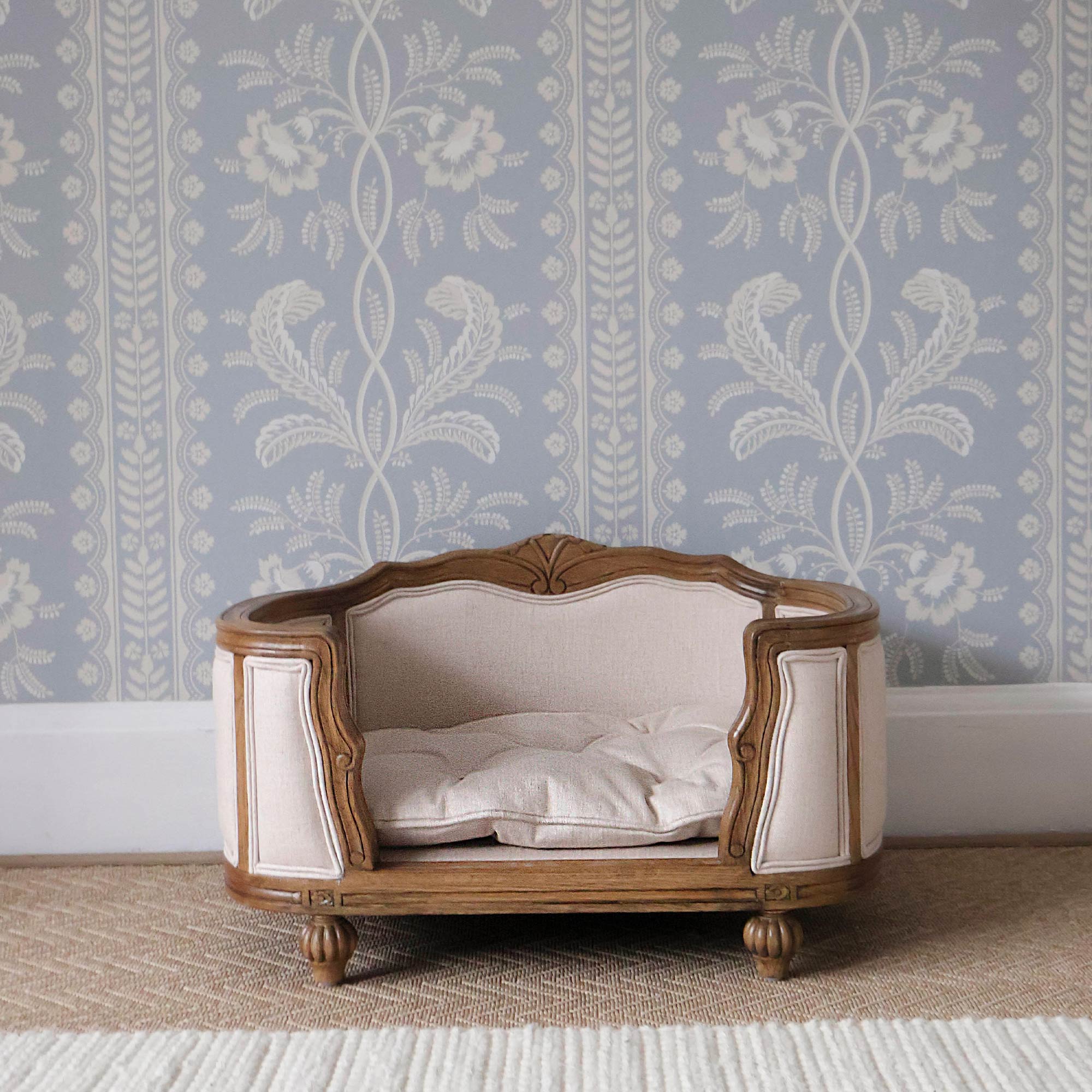 Ma Petite Love Story Pet Bed