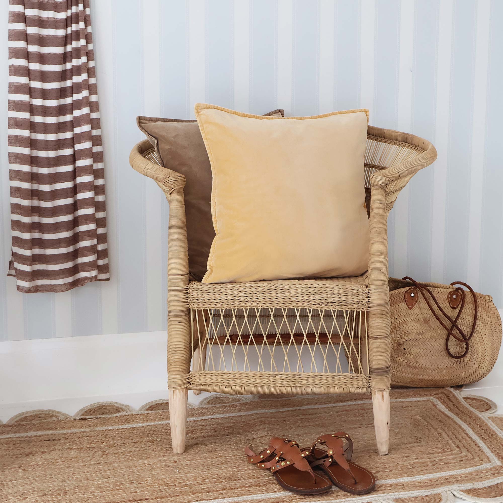 Mélange Velvet Cushion in Lemon Drop