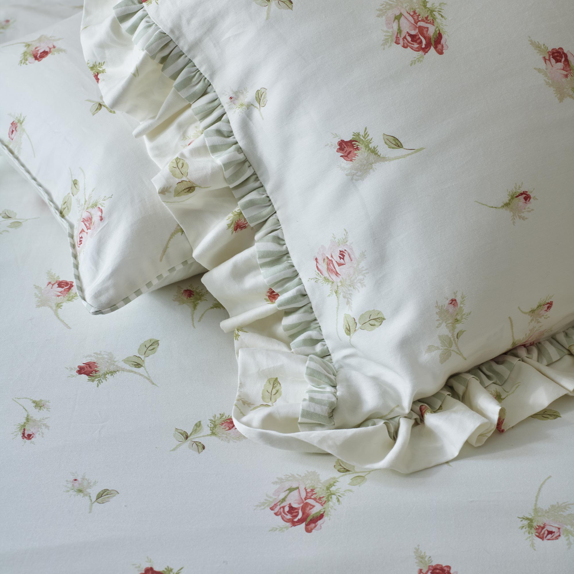 Nostalgic Rose Bed Linen Set