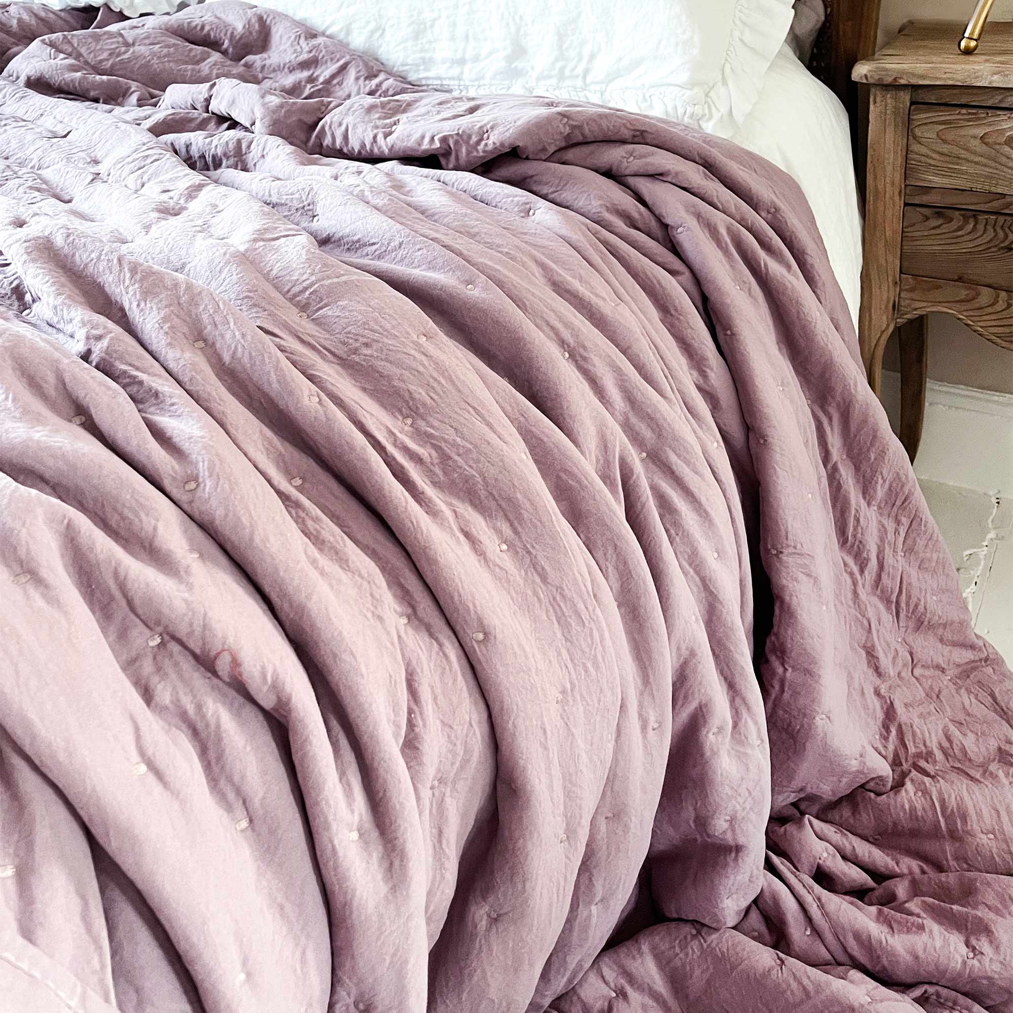 Peachskin Quilted Bedspread in Lilac Pink