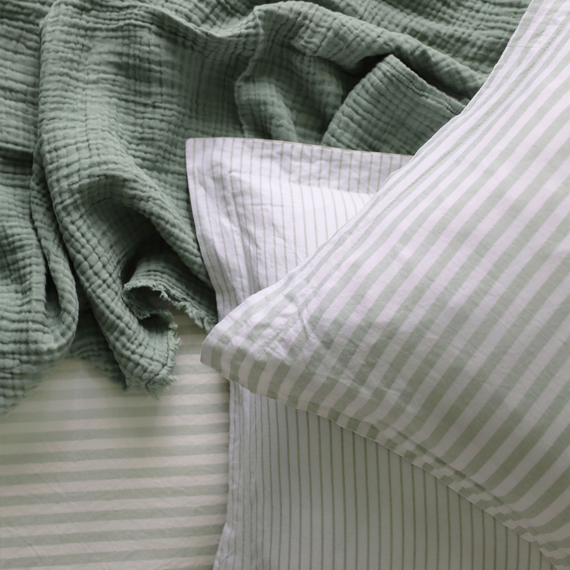 Petite Breton Luxe Summer Sage Bed Linen Set