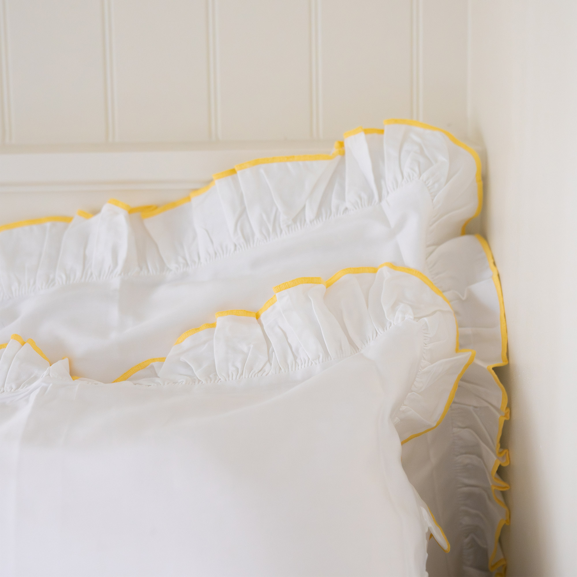 Provence Ruffle 400TC Bed Linen Full Set, in Butter Yellow