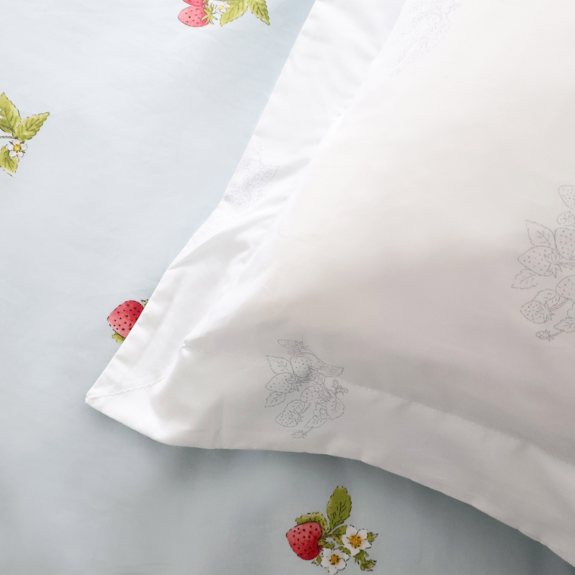 Strawberry Bed Linen Set by Sophie Allport