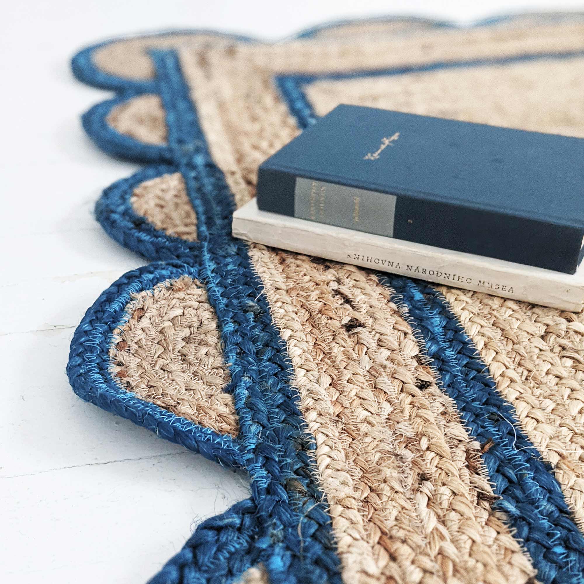 Sundar Scallop Blue Jute Rug