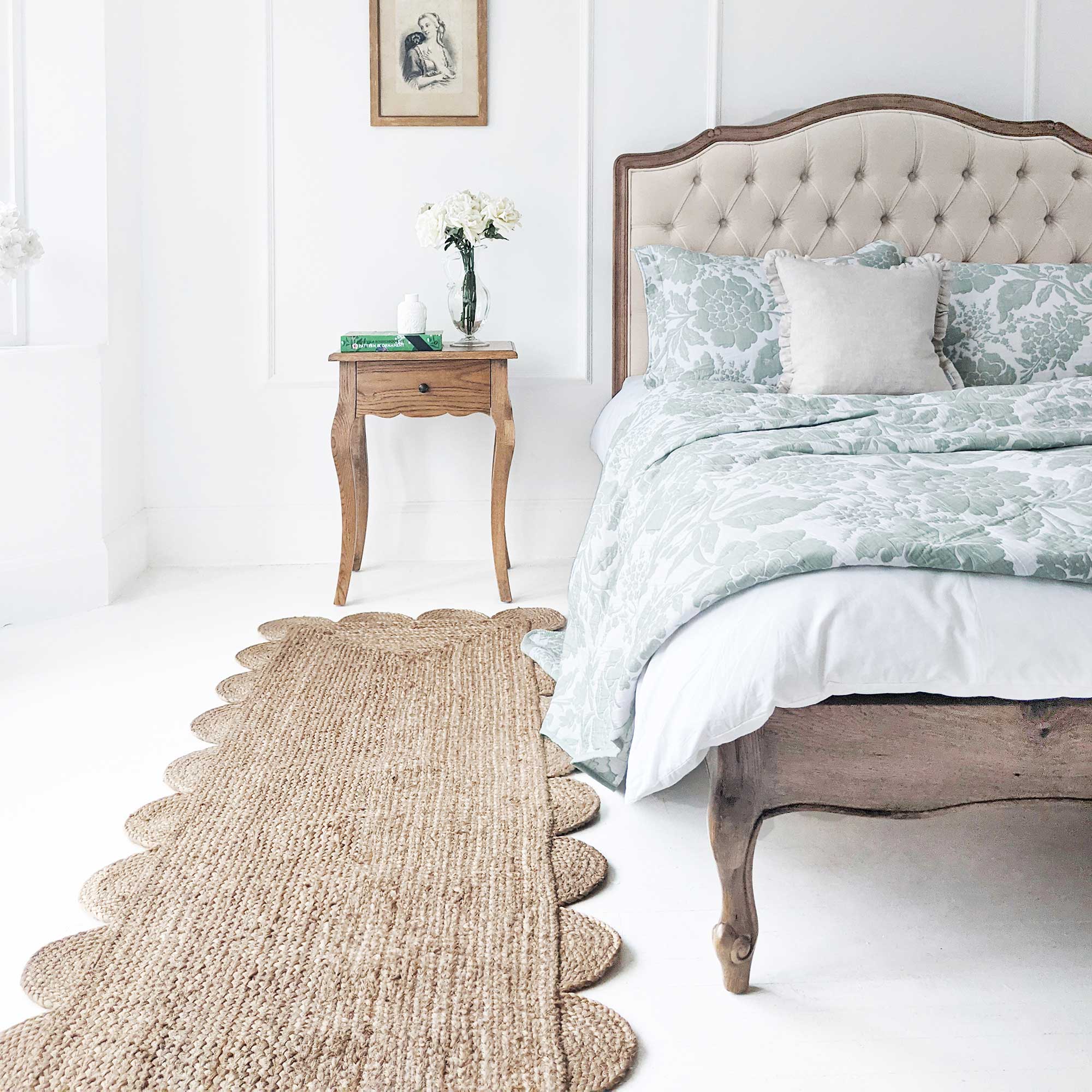 Sundar Scallop Natural Jute Runner