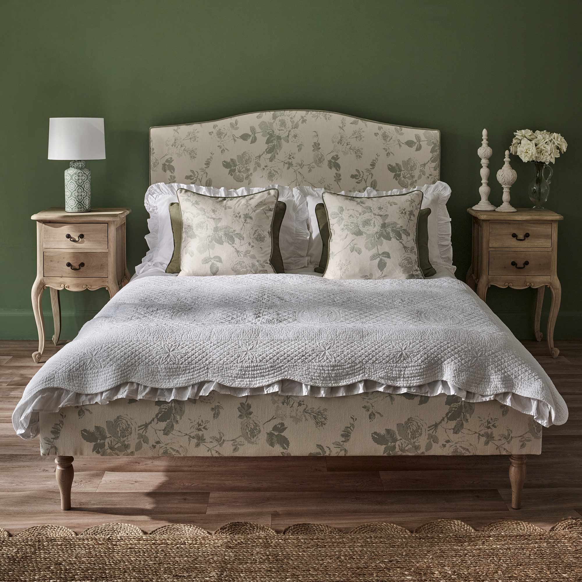 Tumbling Roses Linen Upholstered Bed