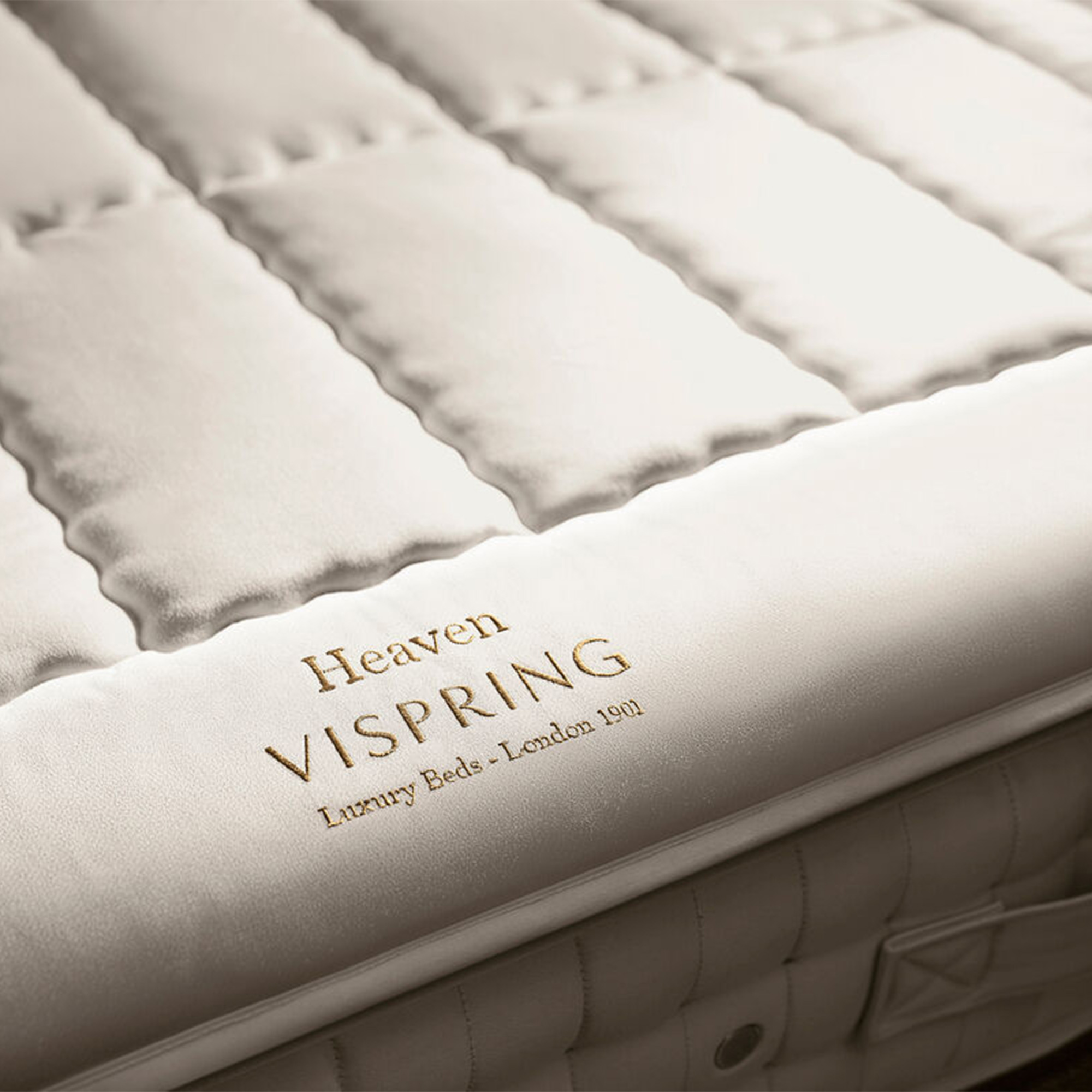 white mattress topper 