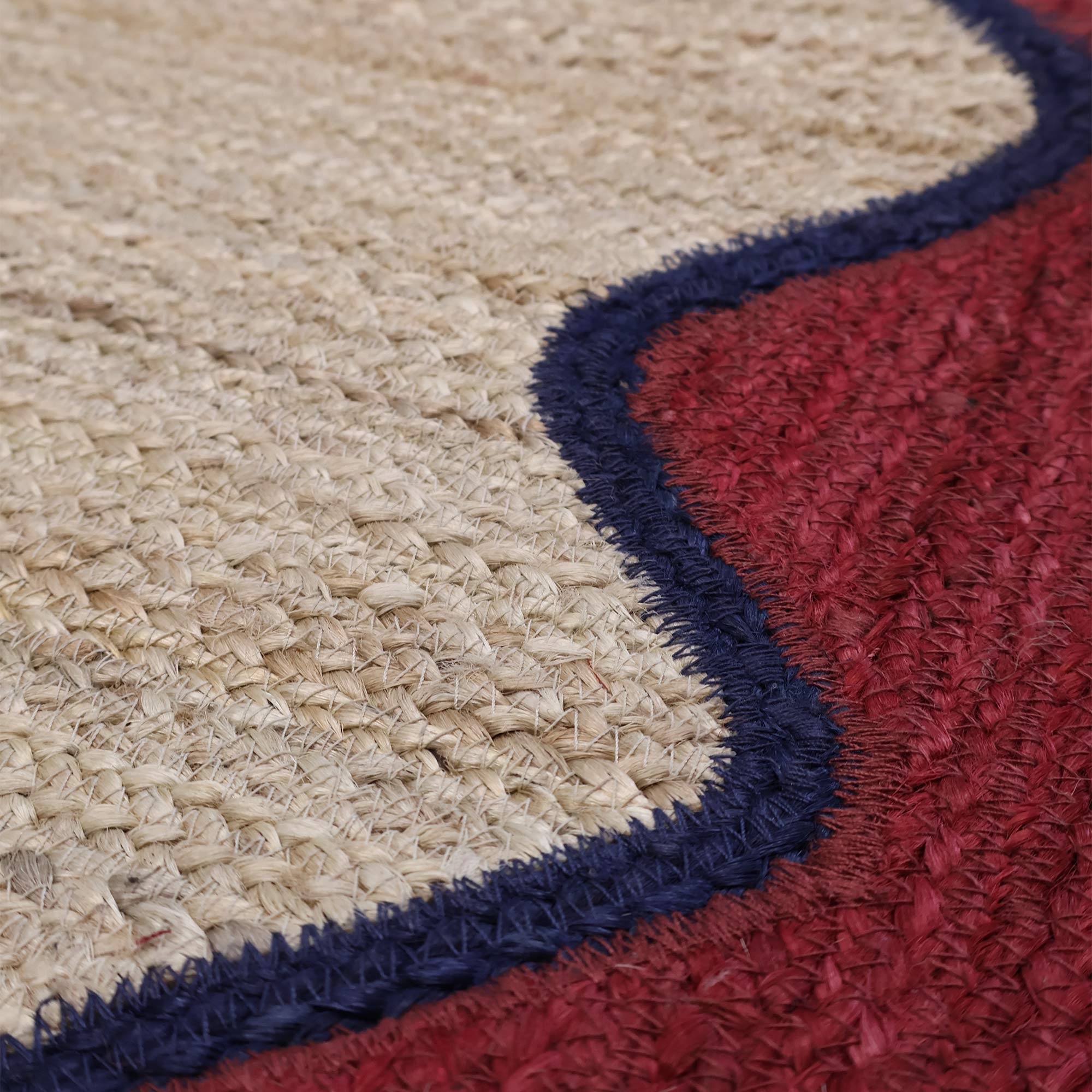 Scallop Wave Rug in Berry
