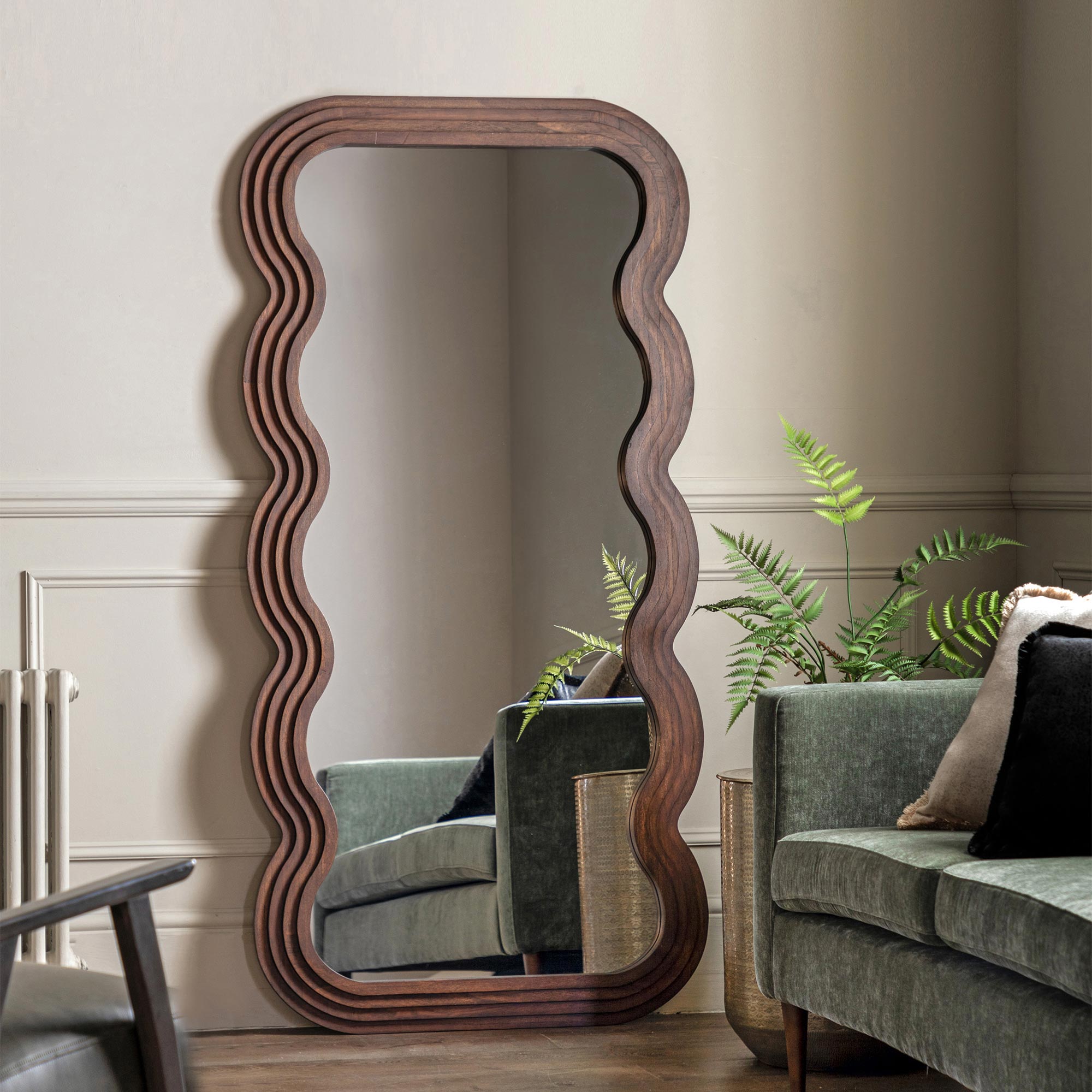 Wooden Full Length Mirror with Instep Curved Border Detail in Dark Stained Wood