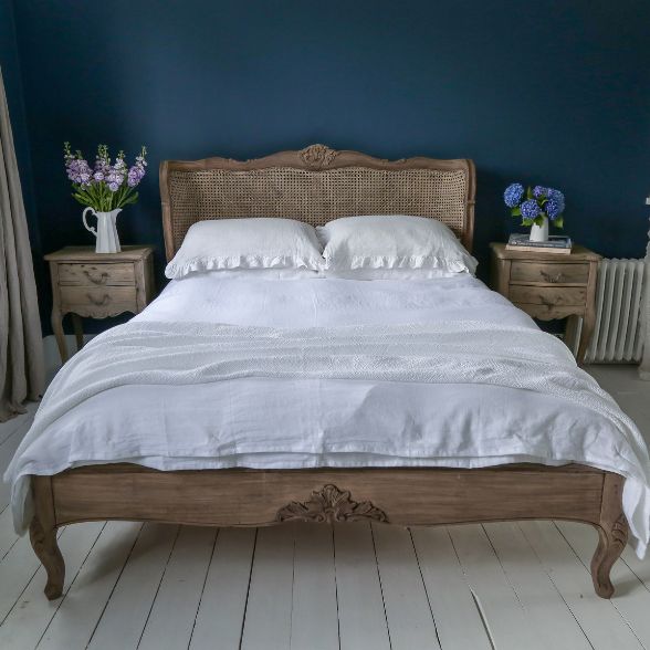 Styling a Rattan Bed